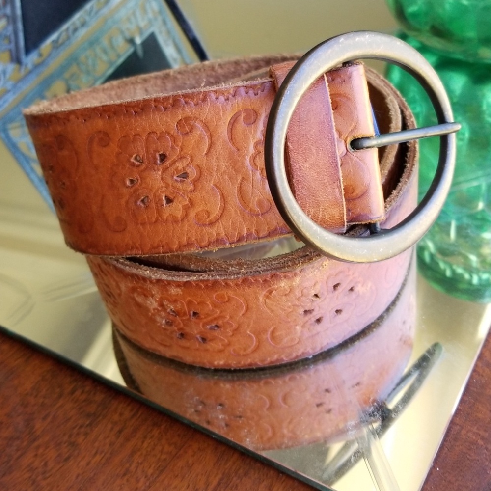 American Eagle Leather Belt